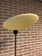 Staande glazen vloerlamp, Huis en Inrichting, Lampen | Vloerlampen, Ophalen, Gebruikt, 150 tot 200 cm