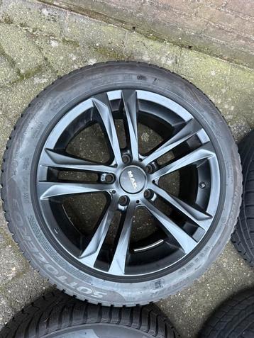 BMW 5 serie F10/F11 velgen 17 inch winterset 225/50/17 beschikbaar voor biedingen