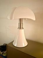 Vintage Pipistrello design tafellamp, Huis en Inrichting, Ophalen of Verzenden, Zo goed als nieuw, 50 tot 75 cm