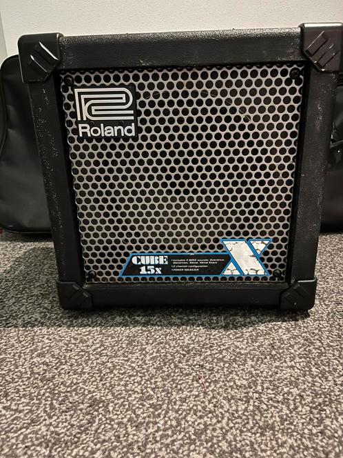 Roland Cube 15X, Muziek en Instrumenten, Versterkers | Bas en Gitaar, Gebruikt, Minder dan 50 watt, Ophalen