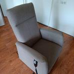 Senioren stoel 2,5 jaar oud van velderhof, Huis en Inrichting, Fauteuils, Ophalen, Zo goed als nieuw, 75 tot 100 cm