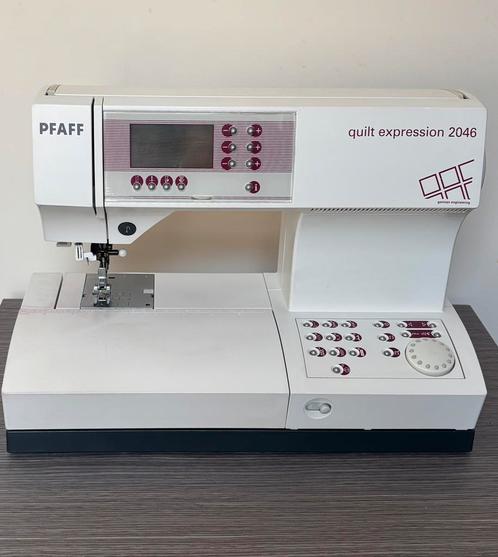Pfaff 2046 met onder en boventransport IDT, Hobby en Vrije tijd, Naaimachines en Toebehoren, Gebruikt, Pfaff, Ophalen