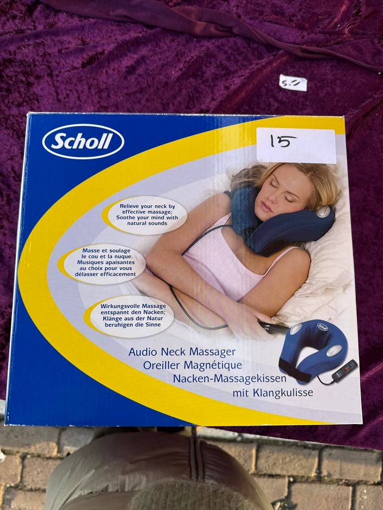 Scholl Audio Nekkussen met Massage en Geluid, Ophalen, Zo goed als nieuw, Massagestoel of Kussen