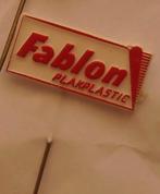Pin - FABLON plakplastic, Verzenden, Zo goed als nieuw, Merk, Speldje of Pin