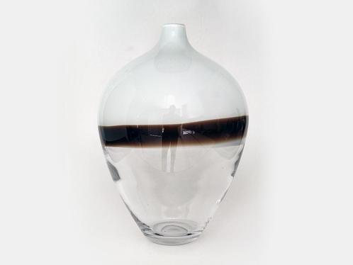vaas glas design semi transparant, Huis en Inrichting, Woonaccessoires | Vazen, Gebruikt, Overige kleuren, Minder dan 50 cm, Glas
