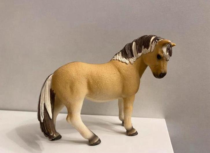 Schleich Fjorden Merrie ~ 13754, Verzamelen, Dierenverzamelingen, Beeldje of Figuurtje, Paard, Ophalen of Verzenden