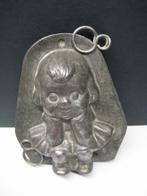 ANTIEKE CHOCOLADEVORM MEISJE, Ophalen of Verzenden