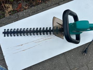Heggenschaar Bosch Electrisch PHS 46G .zeer weinig gebruikt beschikbaar voor biedingen