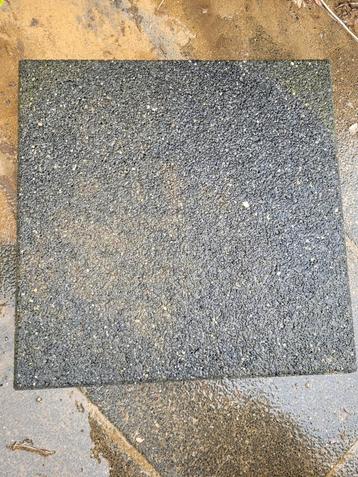 +- 50m2 Grindtegel 40x40x6 beschikbaar voor biedingen