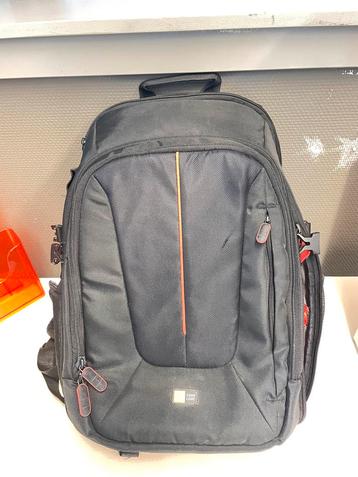 Case Logic DCB-309 camera-rugtas – defecte rits beschikbaar voor biedingen