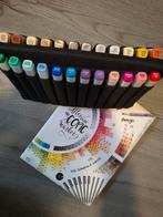 28 Copic markers met etui en boek, Ophalen of Verzenden, Zo goed als nieuw