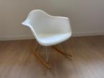 Vitra Eames RAR Schommelstoel Replica, Huis en Inrichting, Stoelen, Ophalen, Kunststof, Wit, Zo goed als nieuw