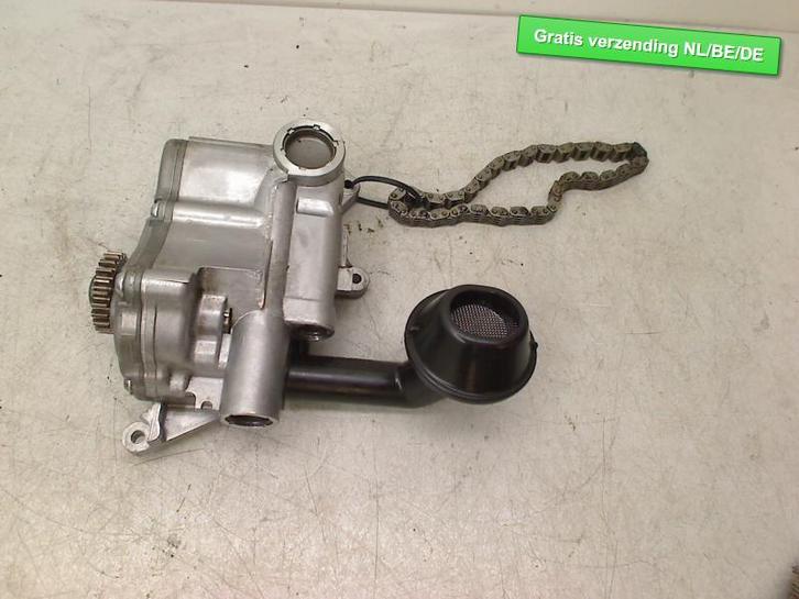 OLIEPOMP Volkswagen Golf VI (5K1) (06J115106AB), Auto-onderdelen, Motor en Toebehoren, Volkswagen, Gebruikt