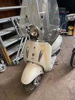 Grande Retro scooter voor onderdelen, Fietsen en Brommers, Gebruikt, Benzine, Ophalen, Overige merken