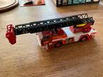 Joal brandweerauto 1:50, Ophalen of Verzenden, Zo goed als nieuw, Hijskraan, Tractor of Landbouw, Overige merken