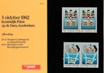 no 410   228  ptt mapjes in 5 alblums, Postzegels en Munten, Postzegels | Nederland, Verzenden, Postfris