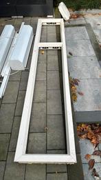 Raam kelder/garage, Doe-het-zelf en Verbouw, Kozijnen en Schuifpuien, Ophalen, Kunststof, Zo goed als nieuw, Minder dan 75 cm
