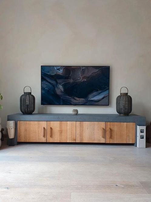 Tv-meubel betonciré grijs / eiken, Huis en Inrichting, Kasten | Televisiemeubels, Zo goed als nieuw, Minder dan 100 cm, 25 tot 50 cm