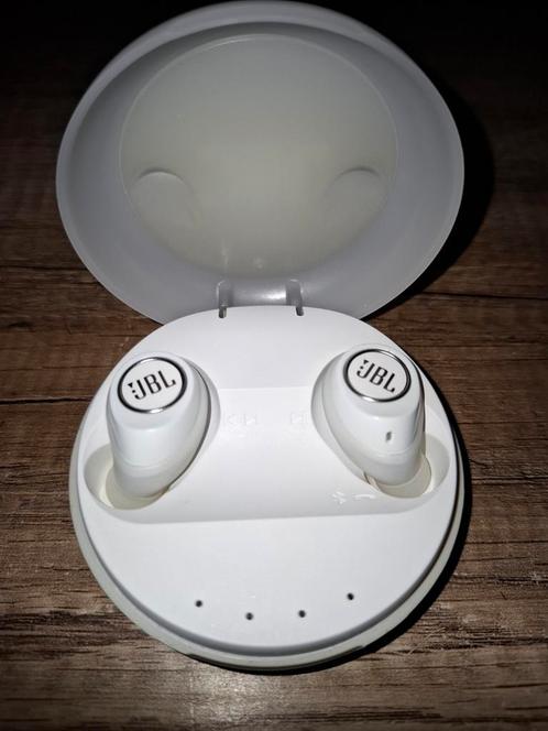 JBL Free Draadloze Oordopjes - Zo Goed Als Nieuw, Audio, Tv en Foto, Koptelefoons, Zo goed als nieuw, Overige merken, Draadloos
