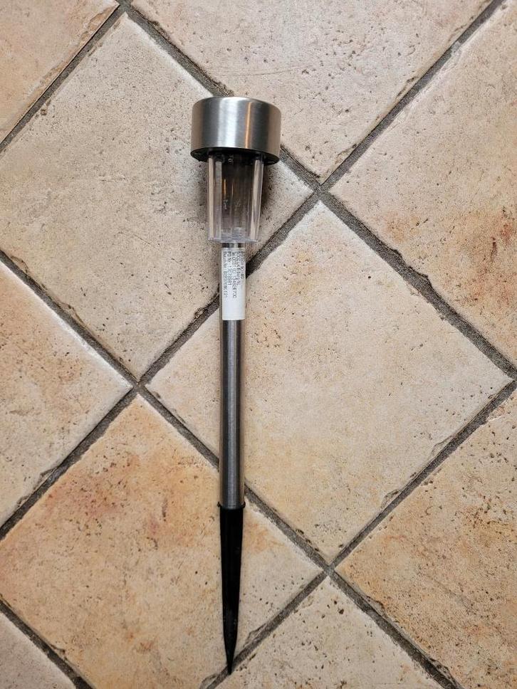 Tuinverlichting op zonne-energie, Tuin en Terras, Buitenverlichting, Zo goed als nieuw, Overige typen, Kunststof, Minder dan 50 watt