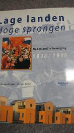 Lage landen, hoge sprongen, Nederland in beweging Rabo bank, Ophalen of Verzenden, Zo goed als nieuw, Herman Vuijsje