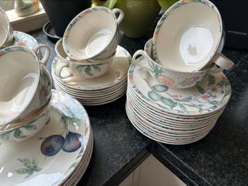 Barratts servies gaaf  beschikbaar voor biedingen