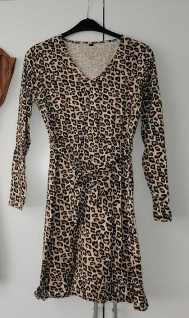 Jurk panterprint / tijgerprint / luipaardprint maat L / 40, Kleding | Dames, Jurken, Zo goed als nieuw, Maat 38/40 (M), Bruin
