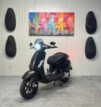 Vespa sprint 125cc, Ophalen, Overige modellen, 125 cc, Zo goed als nieuw