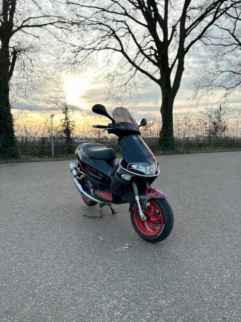 Gilera runner 172 A1, Fietsen en Brommers, Scooters | Piaggio, Zo goed als nieuw, Overige modellen, Ophalen