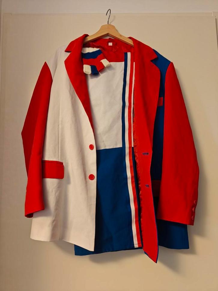 Nederlandse Vlag Pak, Kleding | Heren, Kostuums en Colberts, Gedragen, Maat 52/54 (L), Rood, Ophalen