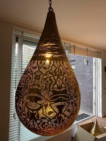 2 Hanglampen filigraine 2 stuks! dia 26cm hoog 58/ 115cm beschikbaar voor biedingen