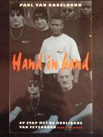 P. van Gageldonk - Hand in hand, Ophalen of Verzenden, Zo goed als nieuw, P. van Gageldonk