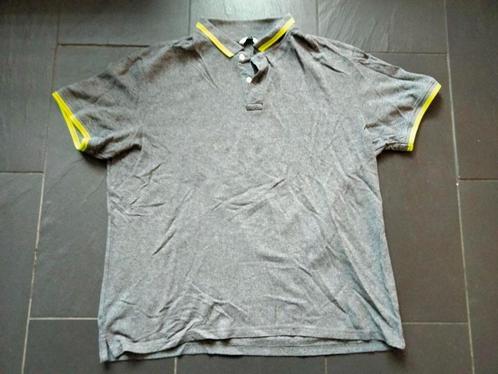 MOOI zwart grijs shirt met gele randen merk CANDA, Kleding | Heren, Polo's, Zo goed als nieuw, Overige maten, Grijs, Ophalen of Verzenden