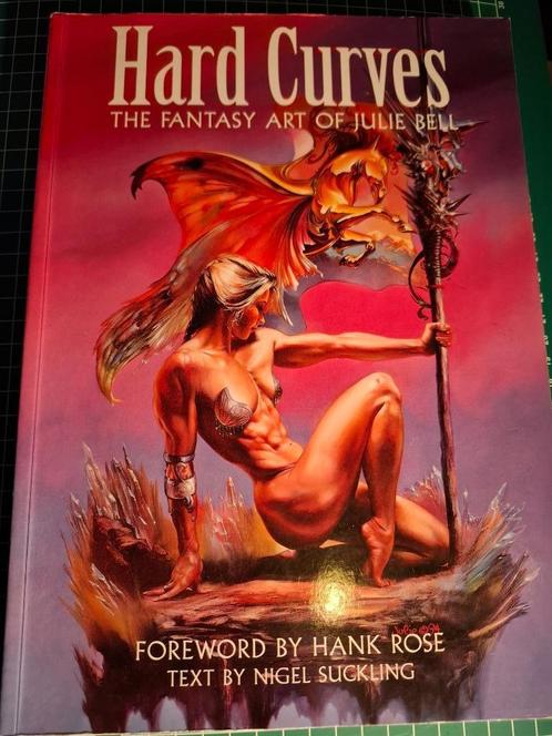 Julie Bell - Hard Curves, The Fantasy Art of Julie Bell, Boeken, Fantasy, Zo goed als nieuw, Ophalen of Verzenden