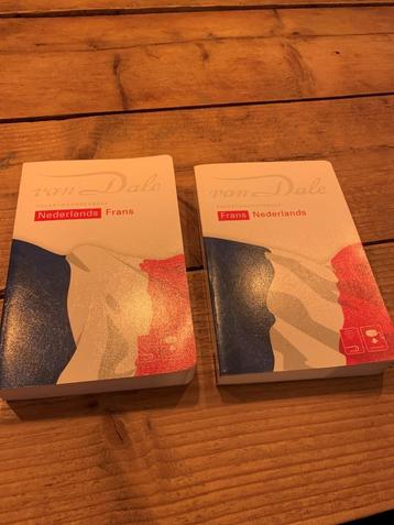 Woordenboek Nederlands-Frans & Frans-Nederlands beschikbaar voor biedingen