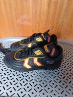 Voetbalschoenen Hummel, Sport en Fitness, Voetbal, Ophalen of Verzenden, Gebruikt, Schoenen