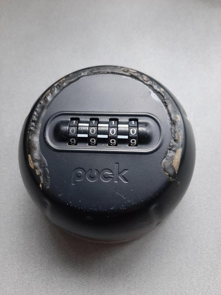 Puck sleutelkluis, Doe-het-zelf en Verbouw, Hang- en Sluitwerk, Gebruikt, Overige typen, IJzer, Ophalen of Verzenden