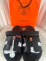 Hermes Chypre Slippers/Sandals 43 Zwart, Kleding | Heren, Schoenen, Ophalen of Verzenden, Zo goed als nieuw, Zwart