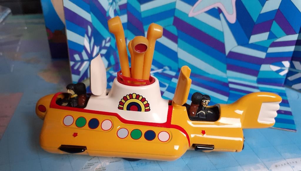 Beatles Yellow Submarine  Corgi en nieuw en mooi, Verzenden, Nieuw, Auto, Corgi