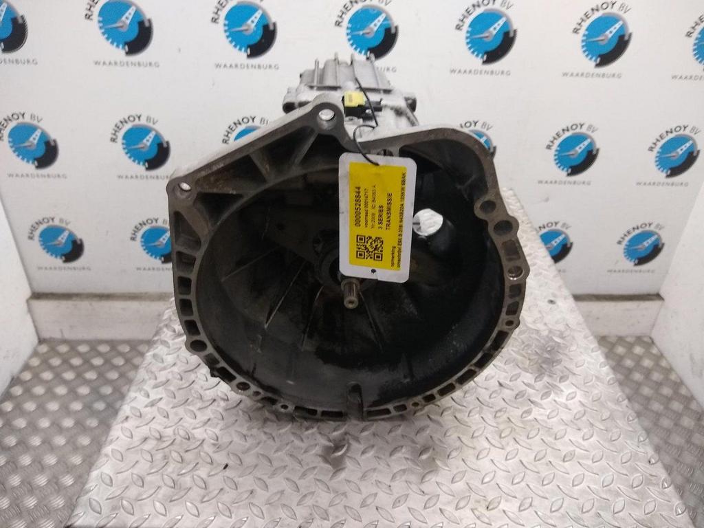 BMW 3 SERIES 318I BUSINESS LINE TRANSMISSIE / VERSNELLINGSBA, Ophalen of Verzenden, Gebruikt, Stiba lid