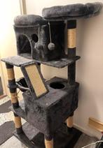 Zeer groot FeAndrea katten paleis / krabmeubel, Ophalen, Gebruikt, Krabmeubel-onderdelen