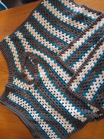 Draagponcho beschikbaar voor biedingen