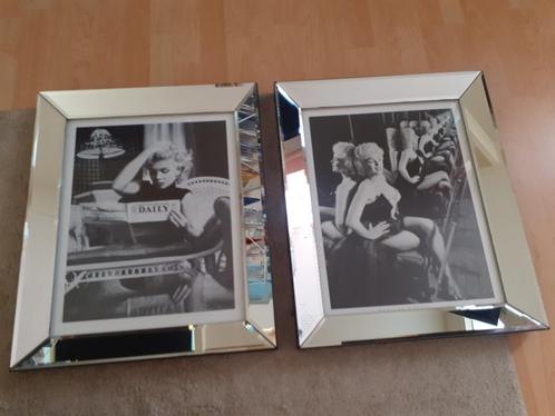 MARILYN MONROE - 2 Spiegellijsten, Verzamelen, Muziek, Artiesten en Beroemdheden, Zo goed als nieuw, Poster, Artwork of Schilderij
