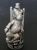 Tinnen schaakstuk. Zwarte madam. Suske en Wiske 2004, Verzamelen, Ophalen of Verzenden, Suske en Wiske, Zo goed als nieuw, Beeldje of Figuurtje