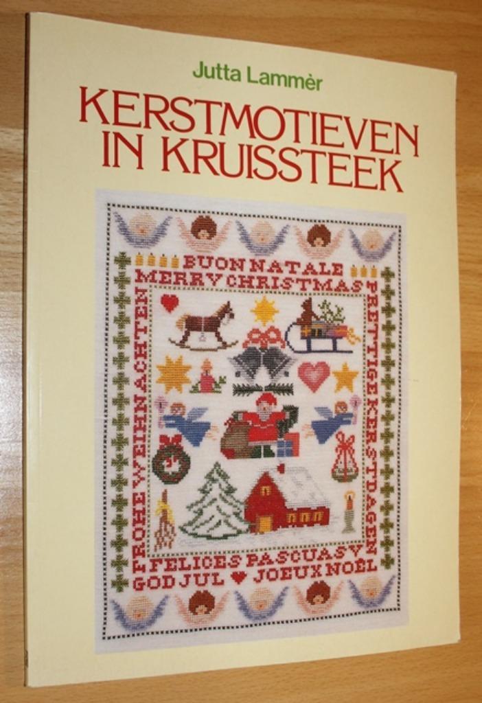 KERSTMOTIEVEN IN KRUISSTEEK - Lammer - 99073, Hobby en Vrije tijd, Borduren en Borduurmachines, Zo goed als nieuw, Patroon, Handborduren
