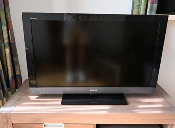 Sony Bravia LCD TV 37 inch (ophalen in Tholen of Dordrecht) beschikbaar voor biedingen