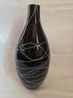 MCM handgeblazen zwarte kunstglazen vaas met wit draadpatroo, Ophalen of Verzenden