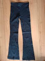 Zwarte flared broek maat 134/140, Ophalen of Verzenden