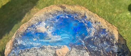 Opaal Australie mooie en zeer grote opaal, Verzamelen, Mineralen en Fossielen, Mineraal, Ophalen of Verzenden