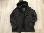 Tussen jas van Nike maat L 147-158, Ophalen of Verzenden, Zo goed als nieuw, Nike, Jongen